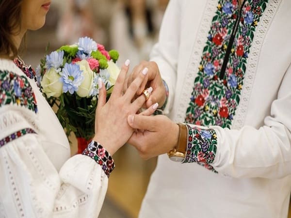 Весільні традиції Рівненщини