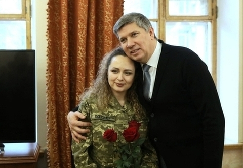 волонтер