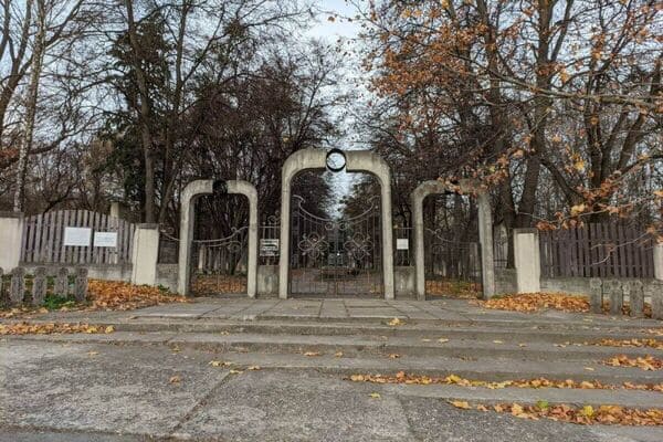 Єврейське кладовище Острог