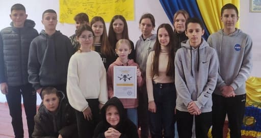 У Вараській громаді придбали 6 іменних дронів для ЗСУ.