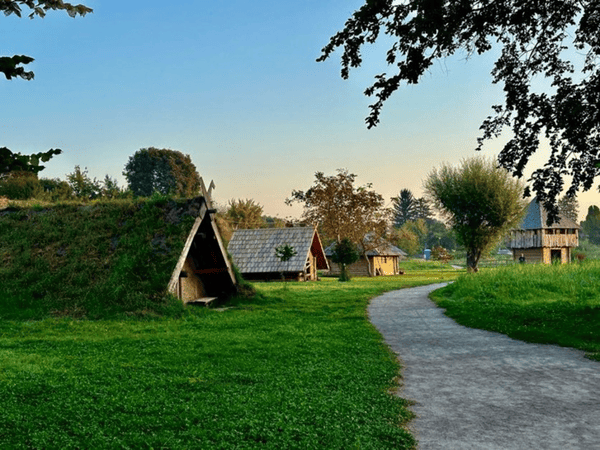 Історія створення комплексу Оствиця