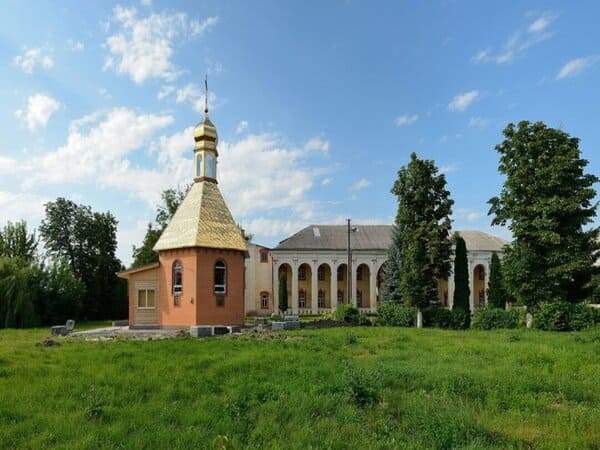 Цікаві факти про монастир кармеліток в Дубно