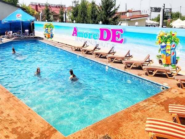 Hutir beach club