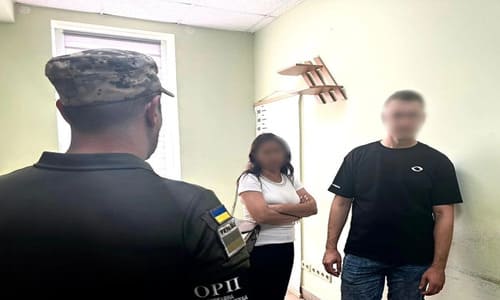 На Рівненщині чоловік одружився з тещею щоб перетнути кордон