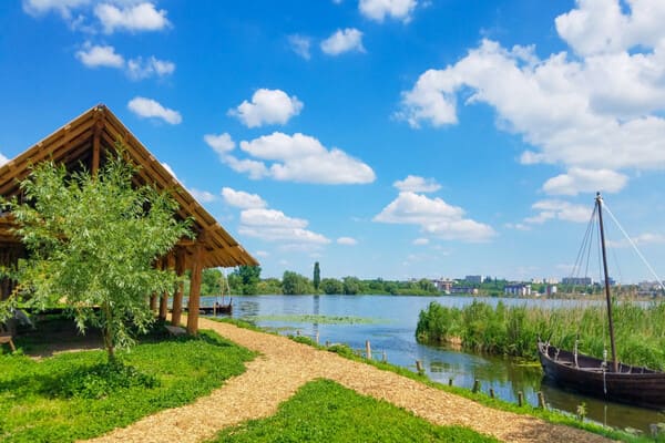Локації для романтичних та весільних фотосесій