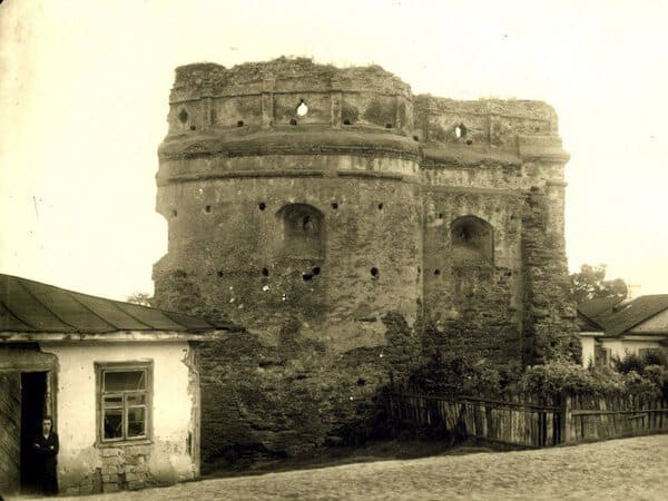 історія Острога